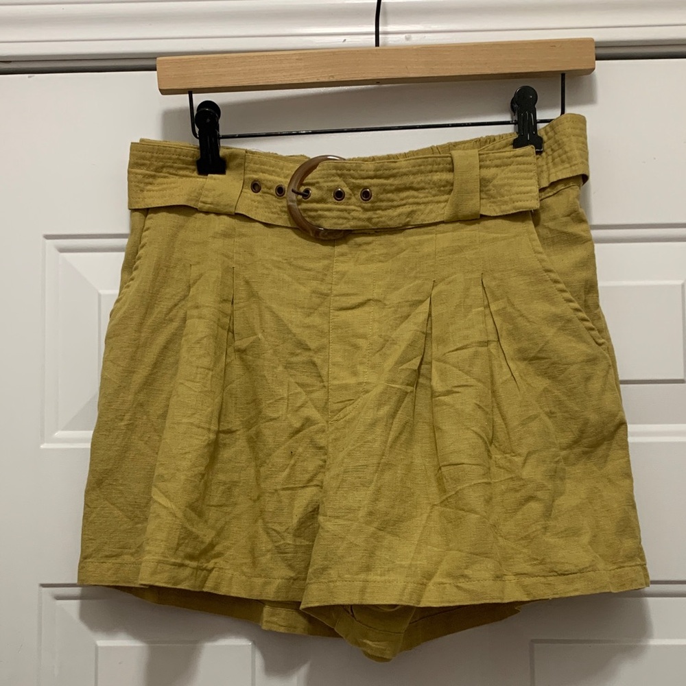 3/$15 AEO 100% Cotton & Linen High Waist Mustard Yellow Shorts Size Medium